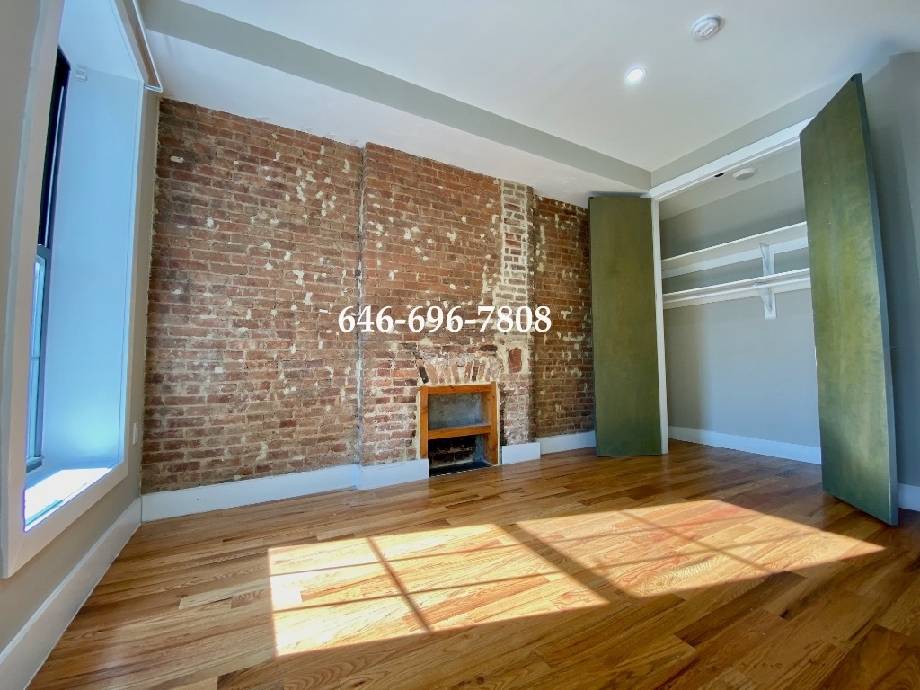 1446 Fulton St  - Photo 5