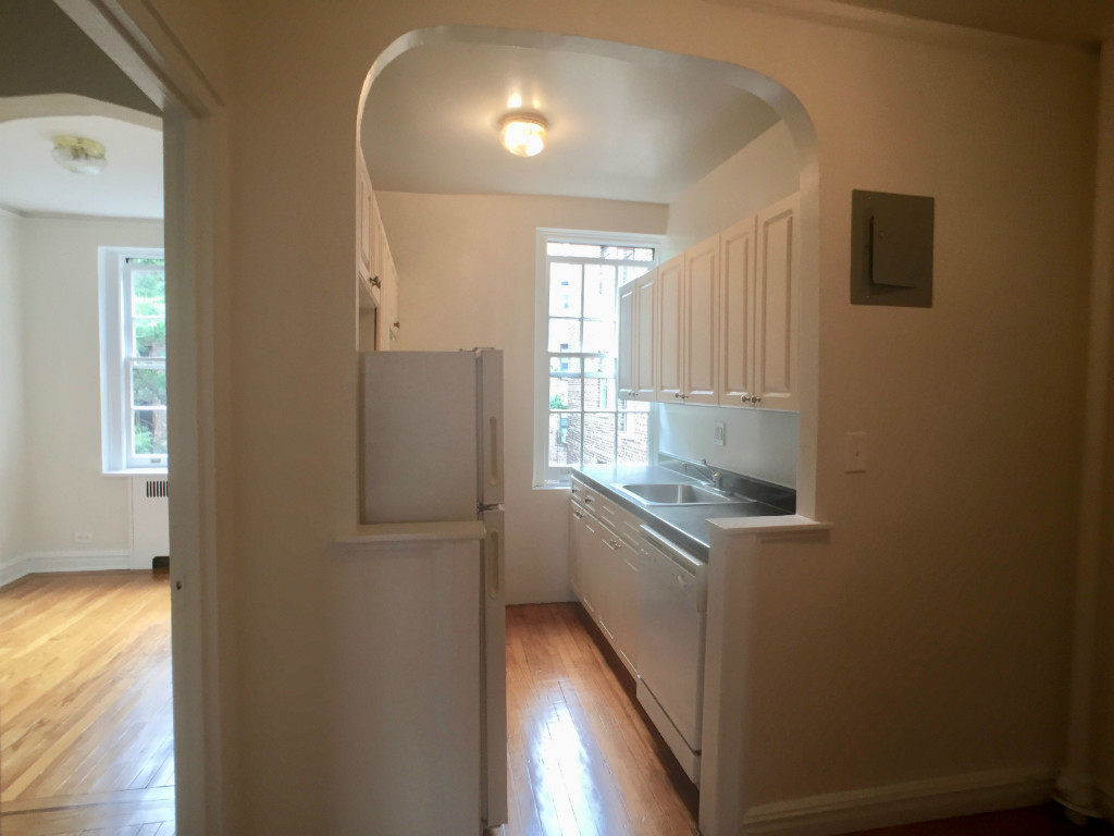 135 West 225th Street 5H - Photo 12