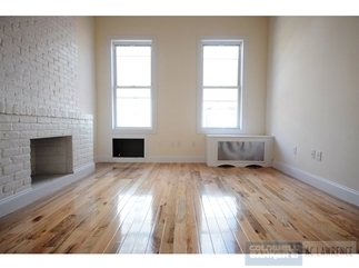 334 East 22 Street - Photo 1