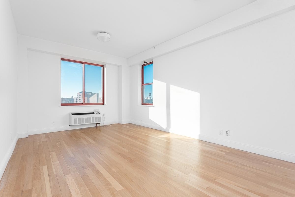 1127 Flatbush Avenue - Photo 2