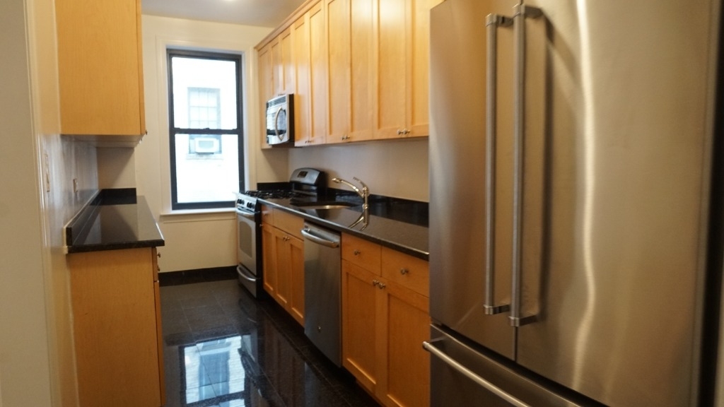 115 East 92nd - 7d - Photo 4