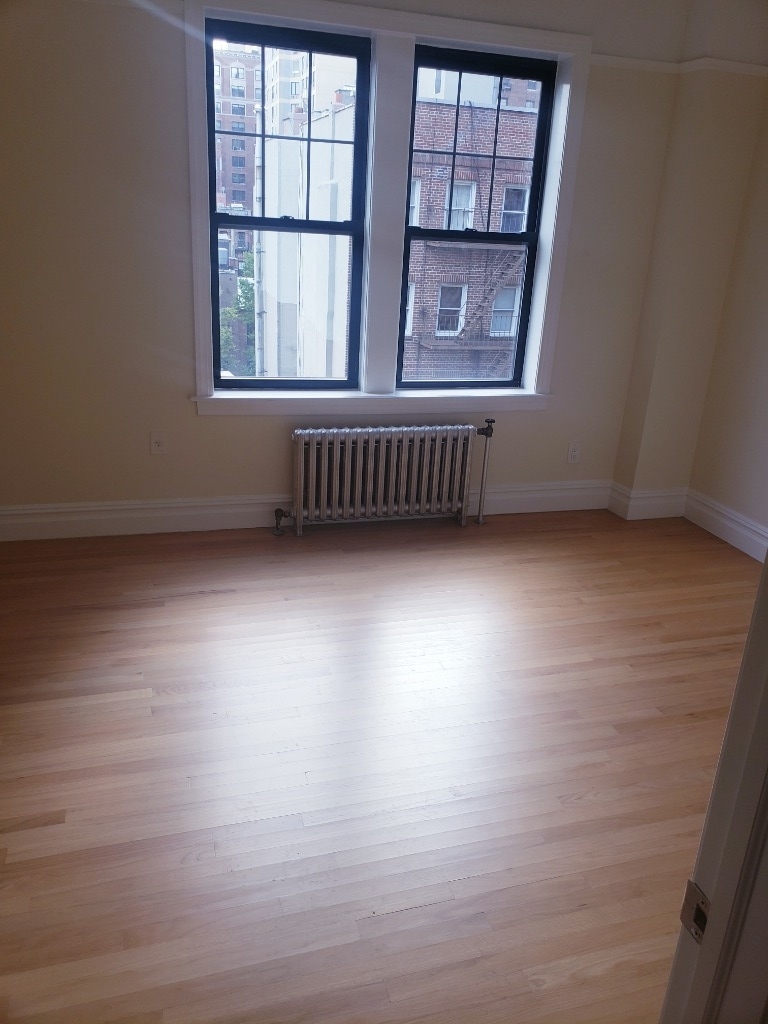 115 east 92 street  - Photo 2