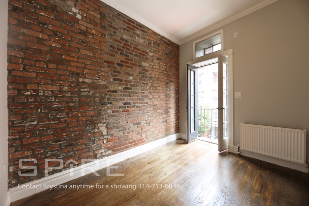 47 East 1st Street - Photo 3