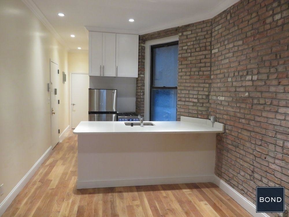 126 Macdougal Street - Photo 0