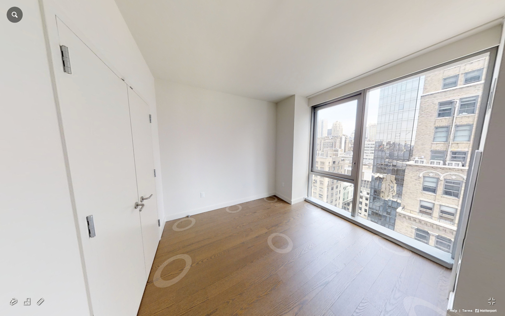 100 West 31st Street - Photo 5