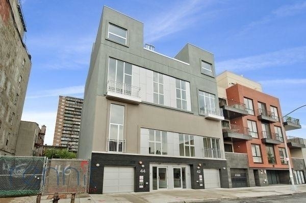 42 Meserole Street - Photo 8