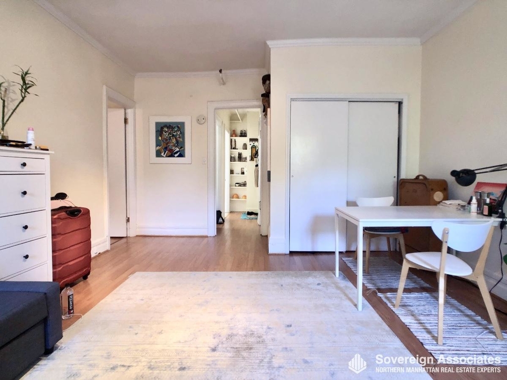 320 West 106th Street - Photo 2