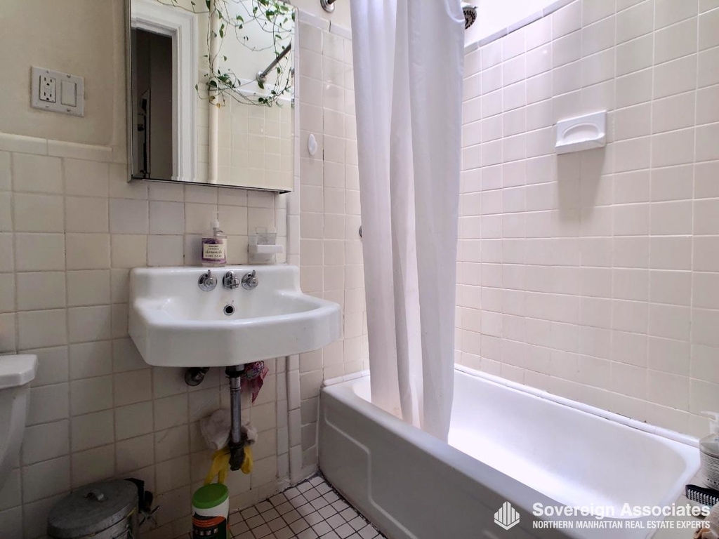 320 West 106th Street - Photo 14