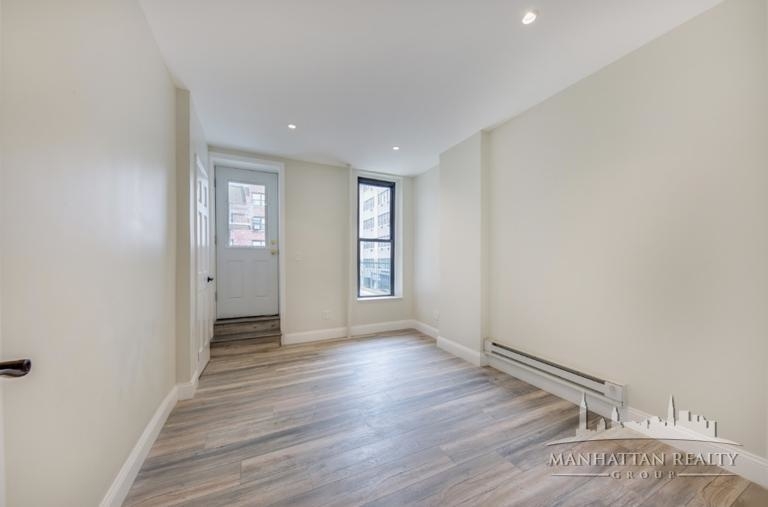 B East 82nd Street - Photo 6