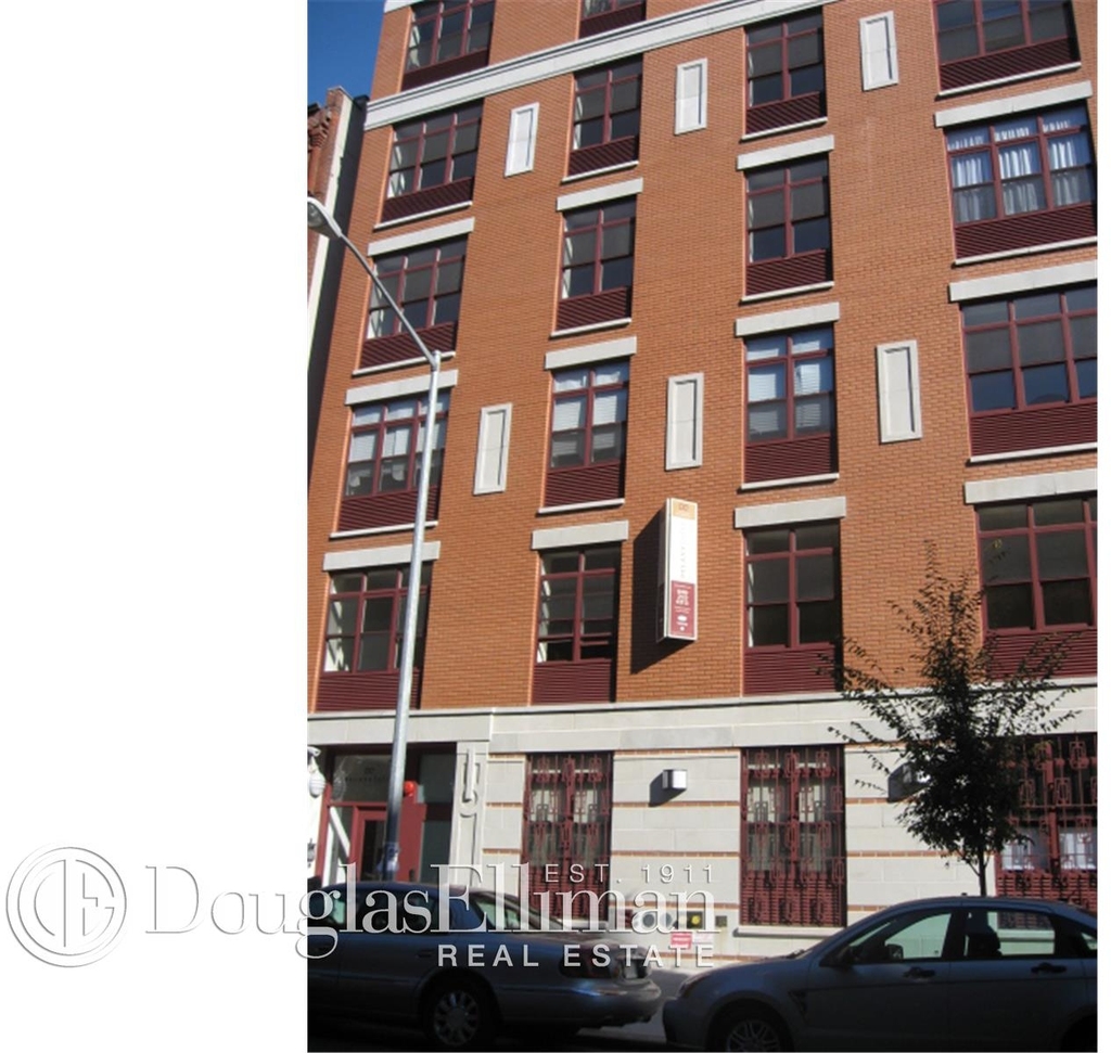 247 West 115th St - Photo 8