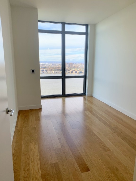 606 West 57th Street - Photo 14