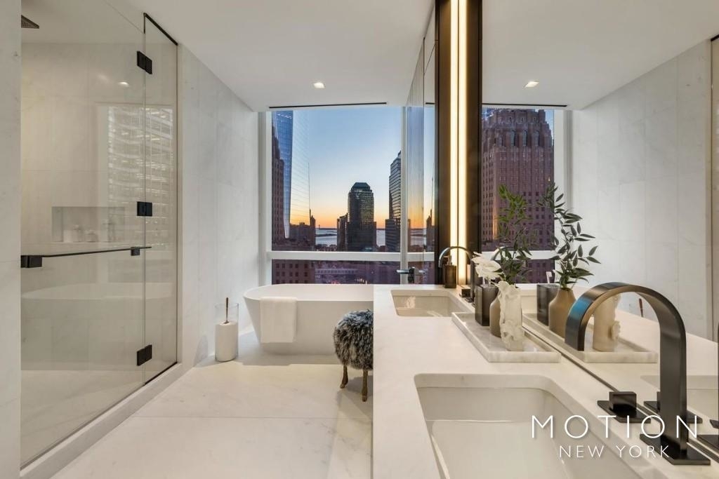 260 West 54th Street - Photo 8