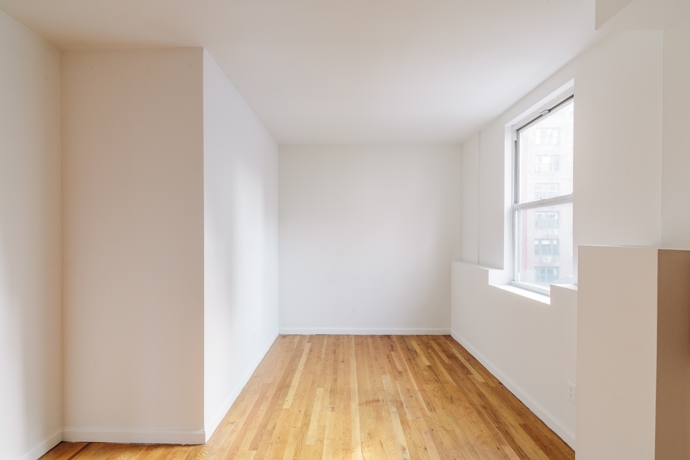 232 East 74th Street - Photo 5