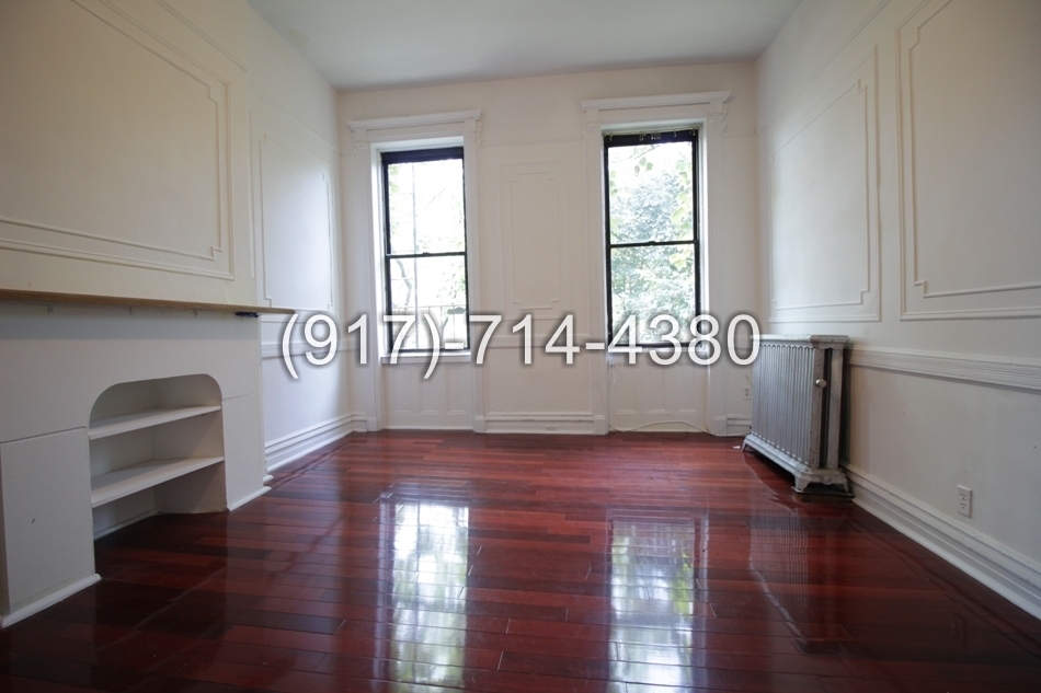 1020 Bedford Ave - Photo 3