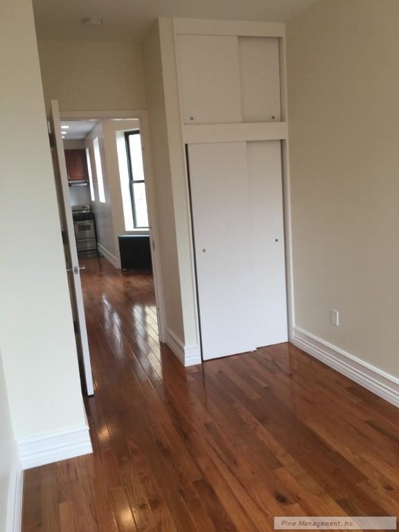 53 West 105 - Photo 3