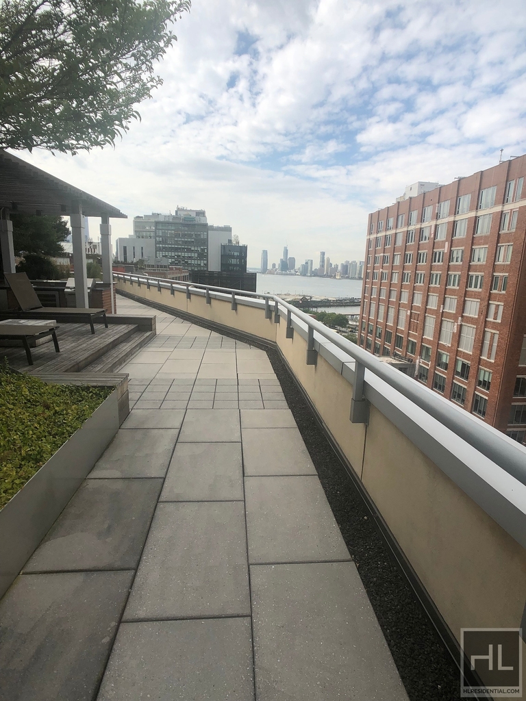 450 West 17 Street - Photo 4