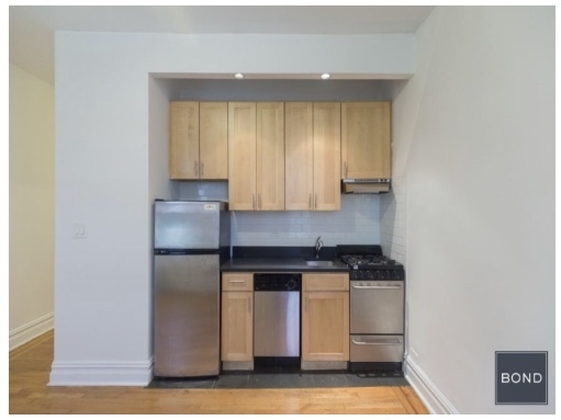 234 East 87th Street, Apt #3B - Photo 1