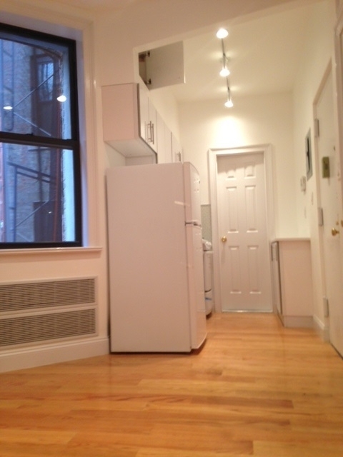 172 Mulberry Street - Photo 3