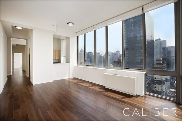 10th Avenue - Photo 4