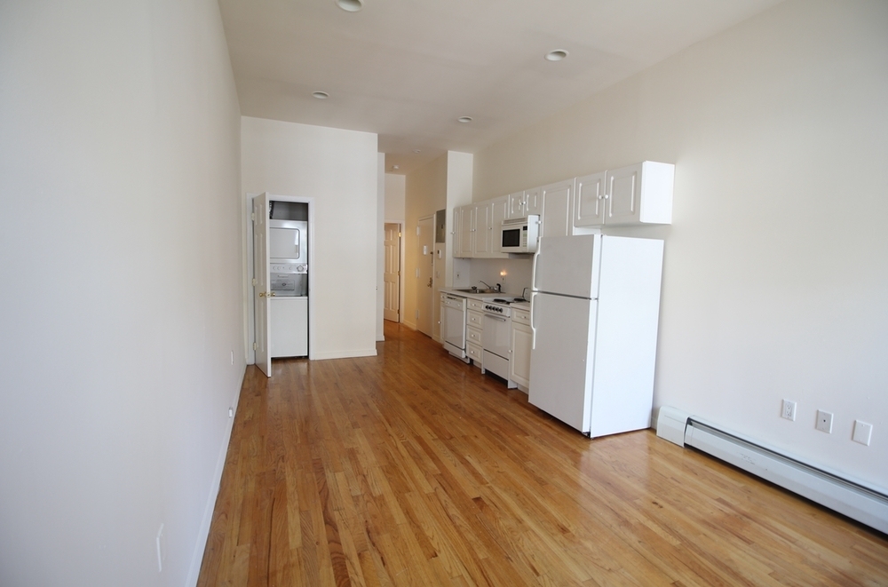 1376 first ave - Photo 1
