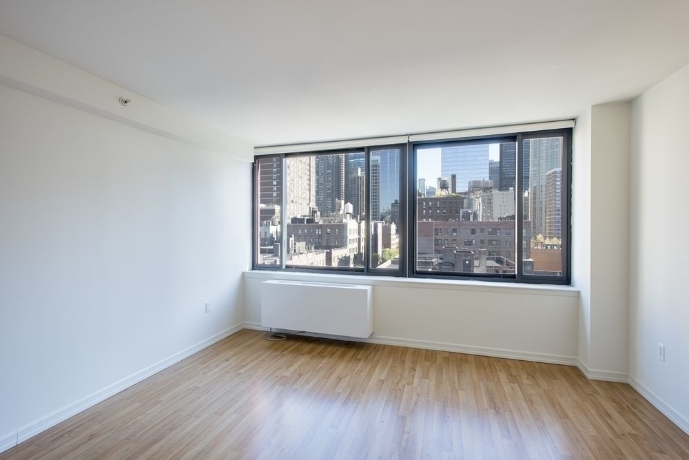 West 55th Street - Photo 1