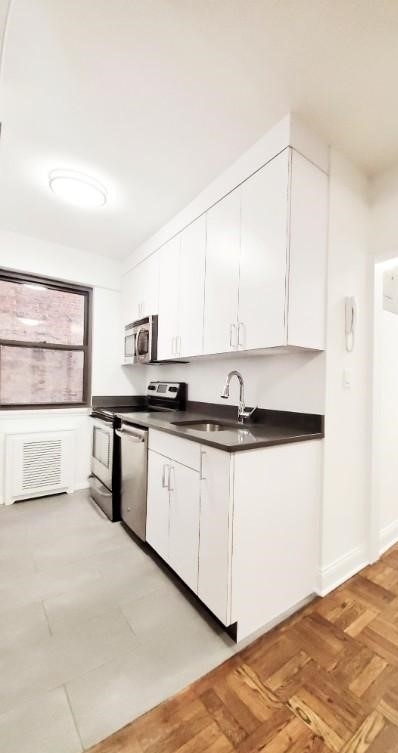 219 East 69th Street - Photo 4