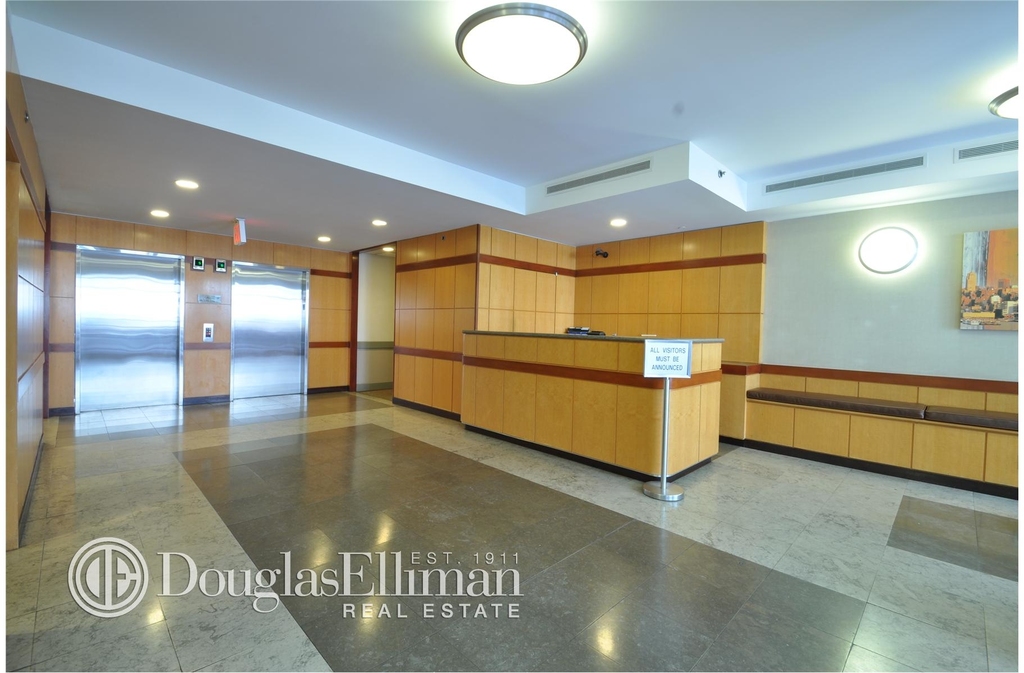 520 West 48th St - Photo 6