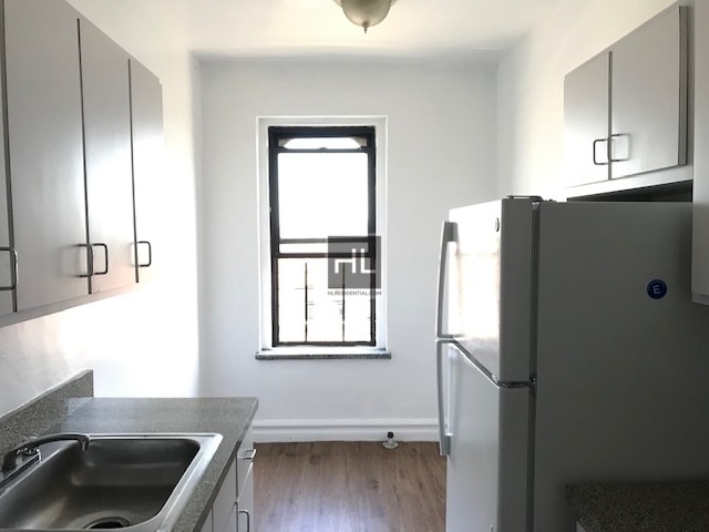 47 Avenue - Photo 1