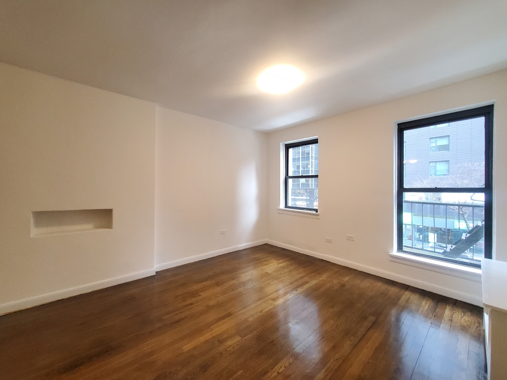 594 Third Avenue - Photo 6