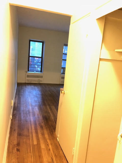 153 EAST 43 STREET - Photo 1