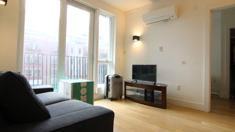 440 Wythe Ave - Photo 5