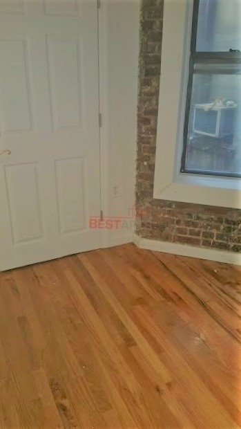 449 W 37TH STREET - Photo 2