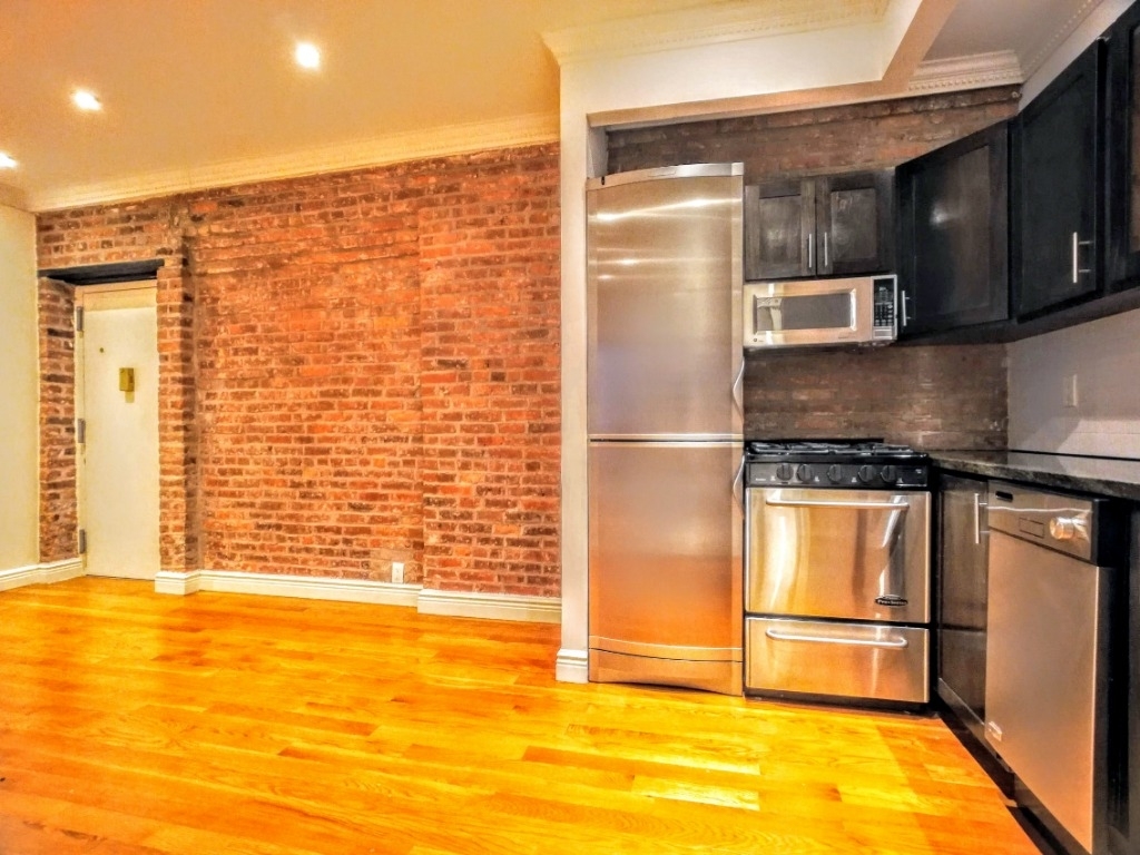  East 78th st no fee - Photo 3