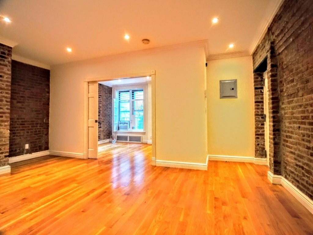  East 78th st no fee - Photo 2