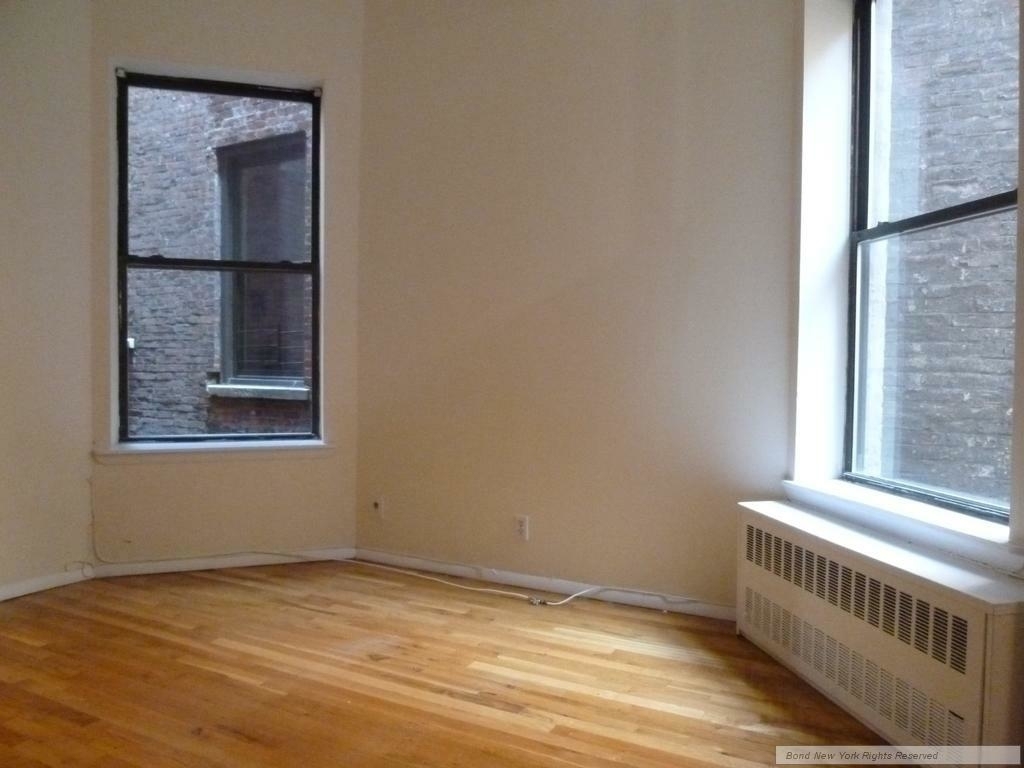 208 West 82nd Street - Photo 3