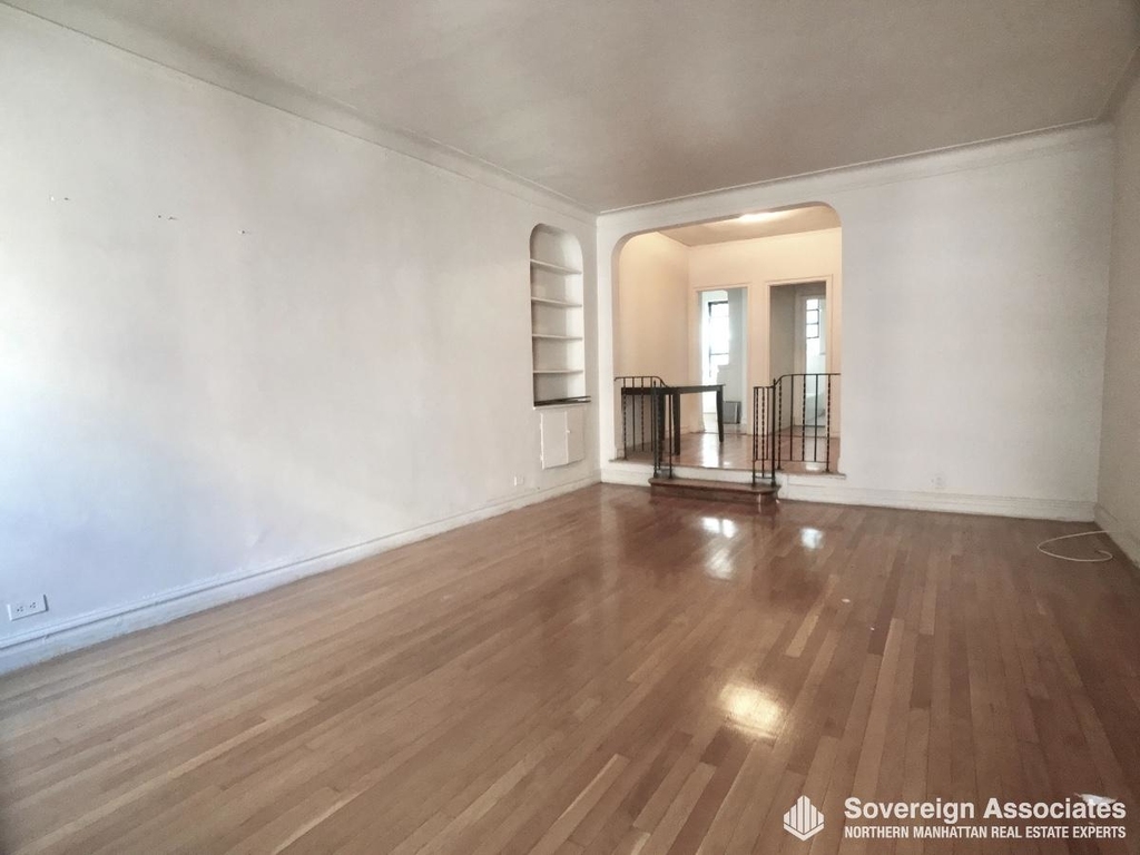 3240 Henry Hudson Parkway East - Photo 1