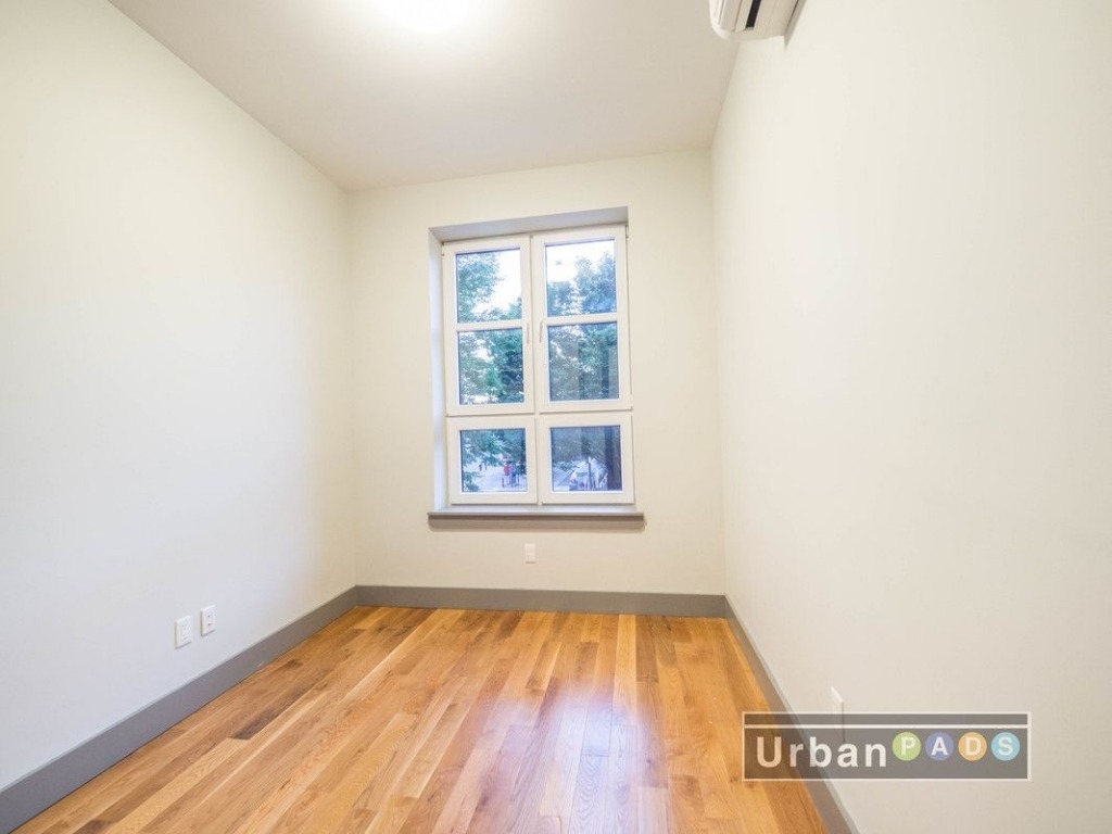 49 Rochester Avenue #2R - Photo 3