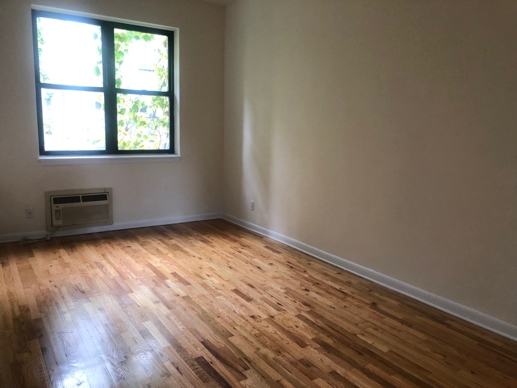 225 East 10th Street - Photo 1