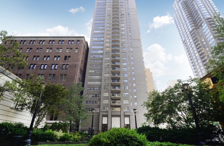 200 East 64th Street #6D - Photo 4