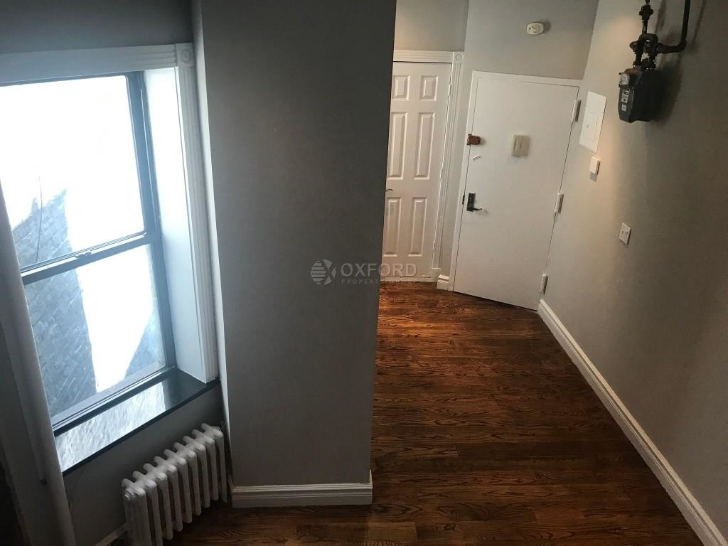 221 East 23rd Street - Photo 10