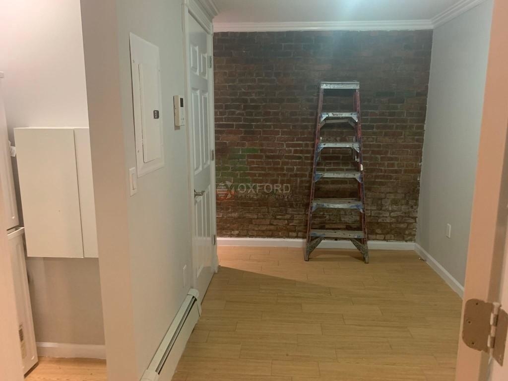 330 East 6th Street - Photo 8