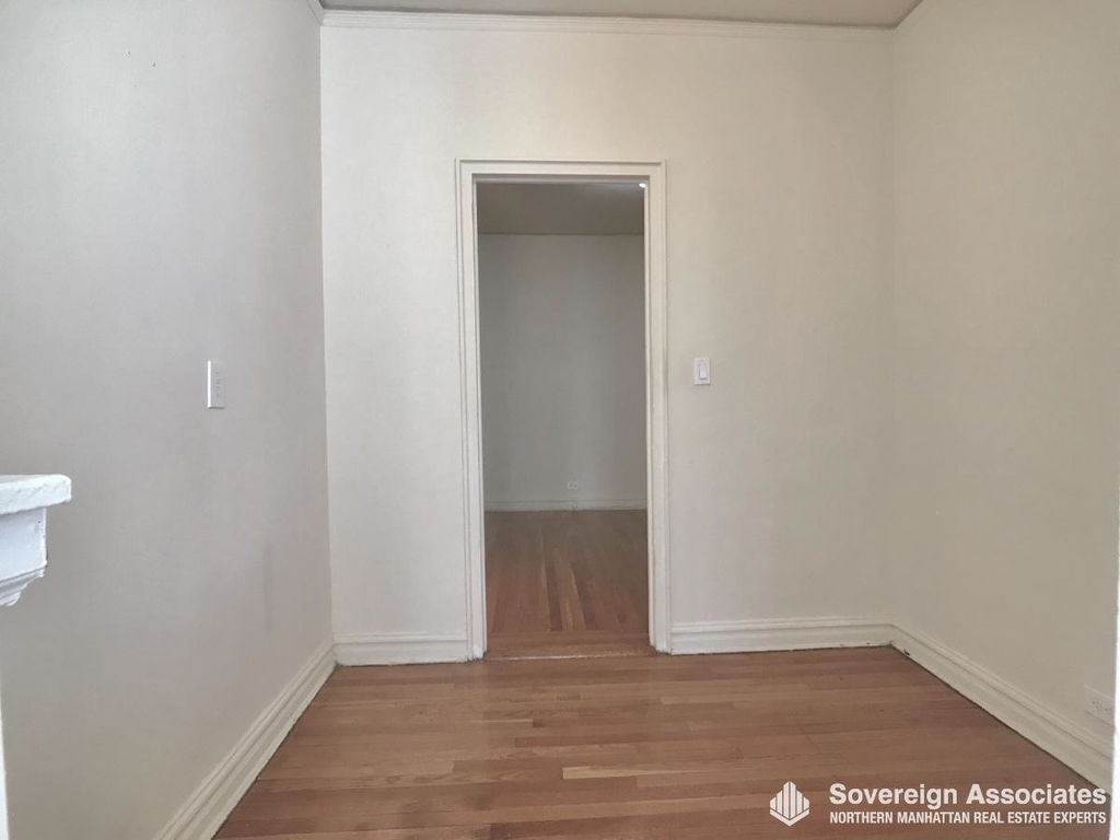 3240 Henry Hudson Parkway East - Photo 7