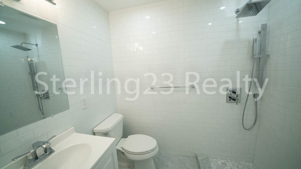 19-61 80th St, Astoria, Ny, 11370 - Photo 5