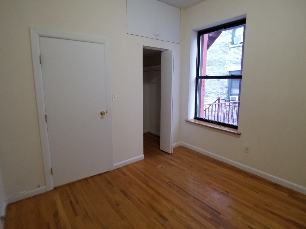 210 West 94th Street - Photo 4