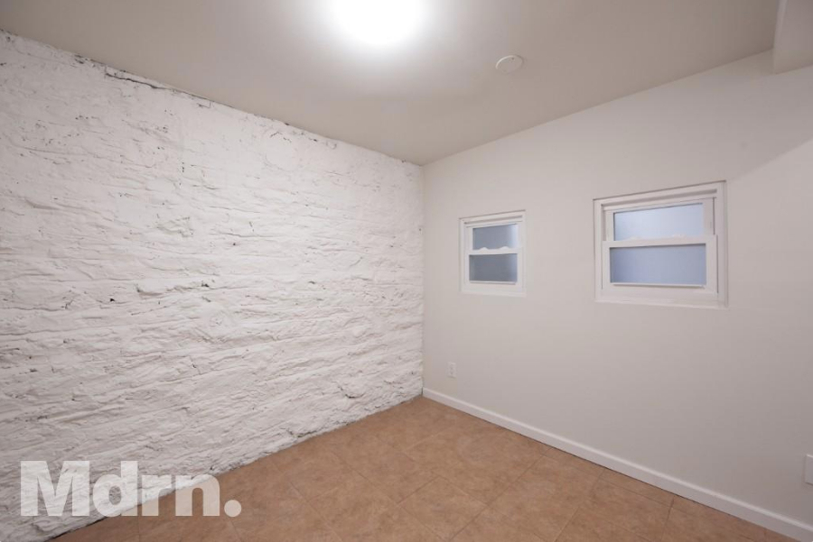 535 East 85th Street - Photo 3