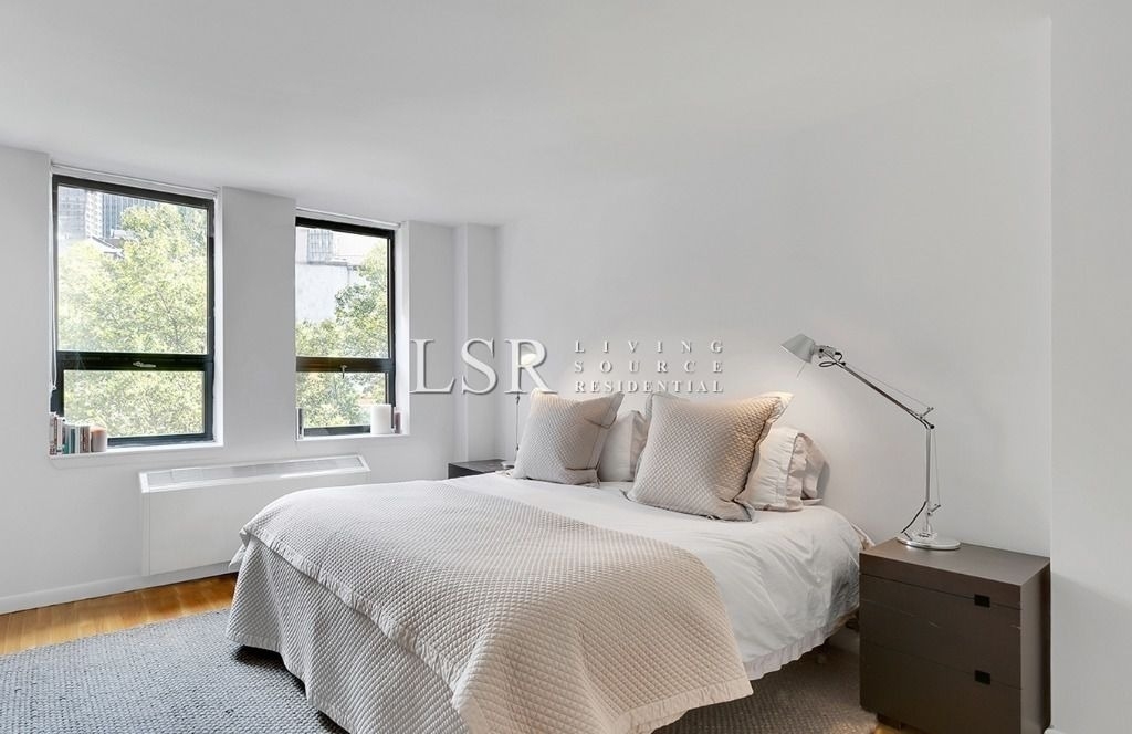 111 Reade - Photo 1