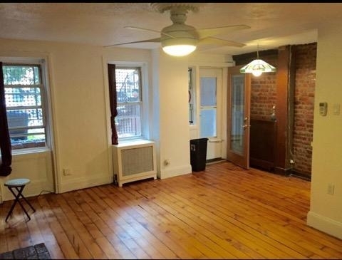 209a Wyckoff Street - Photo 1