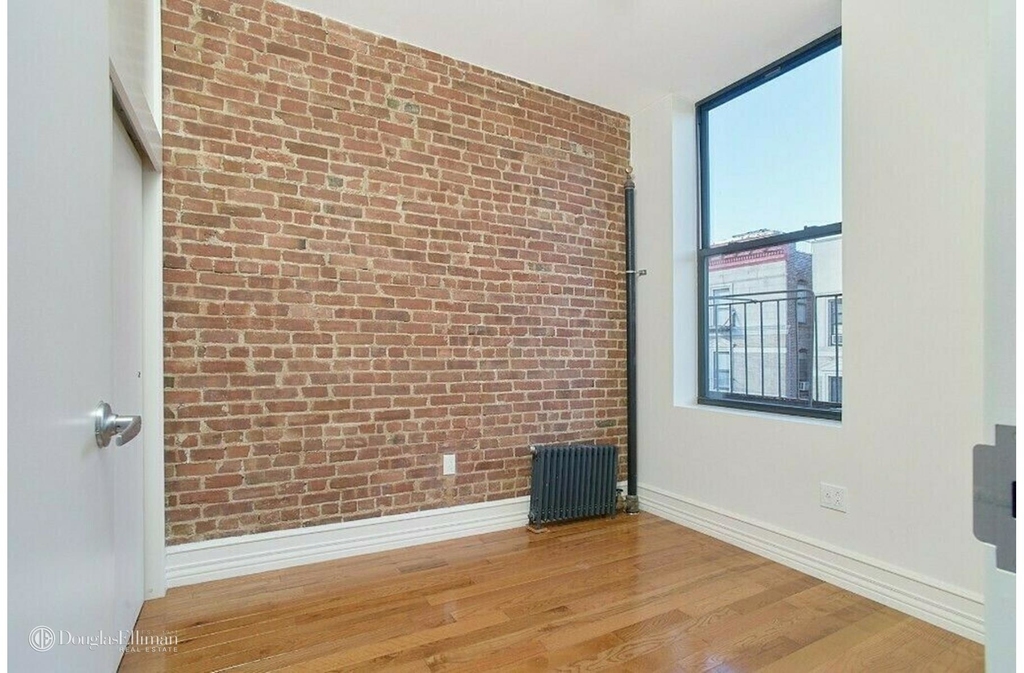 10 West 103rd St - Photo 9