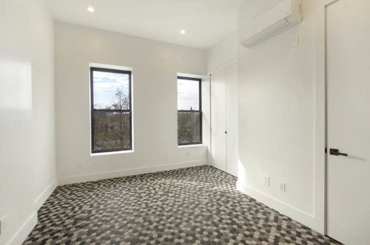 527 Dean Street - Photo 1