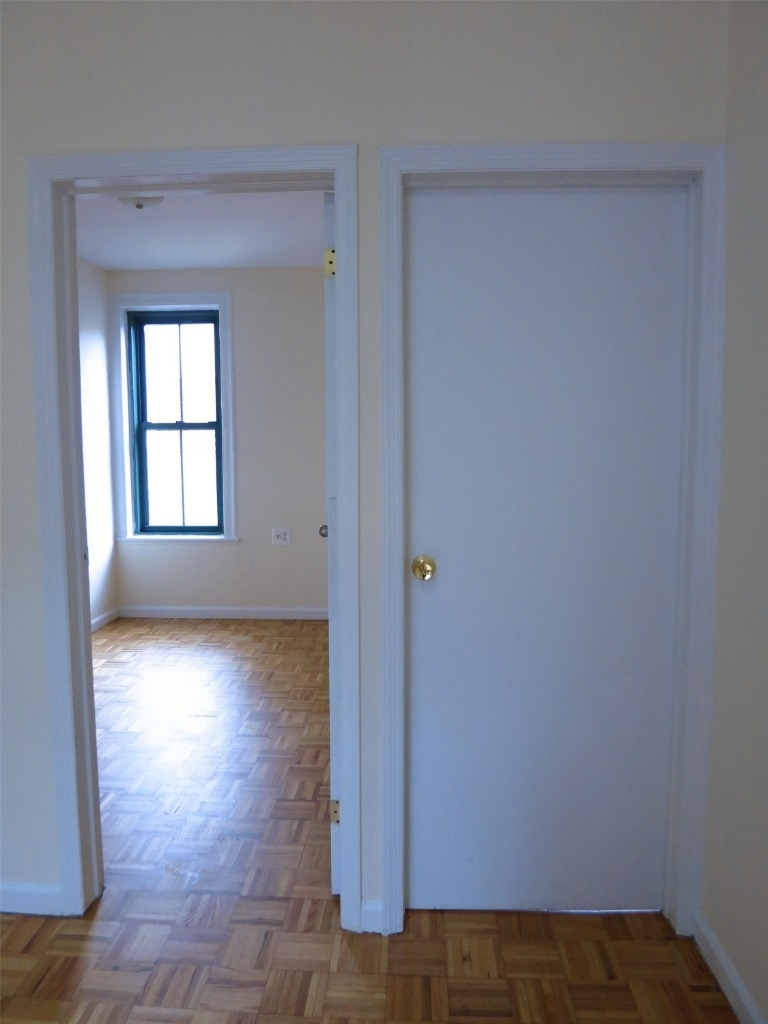 536 East 79th Street - Photo 2